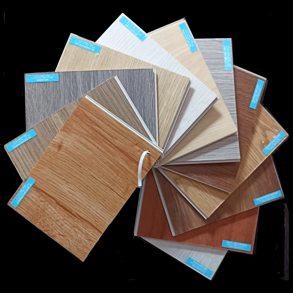 Panel SPC Flooring Textured Wood Grain Pattern Type M1 Boston Chestnut Length 122 Cm x Width 18 Cm x Thickness 4 Mm